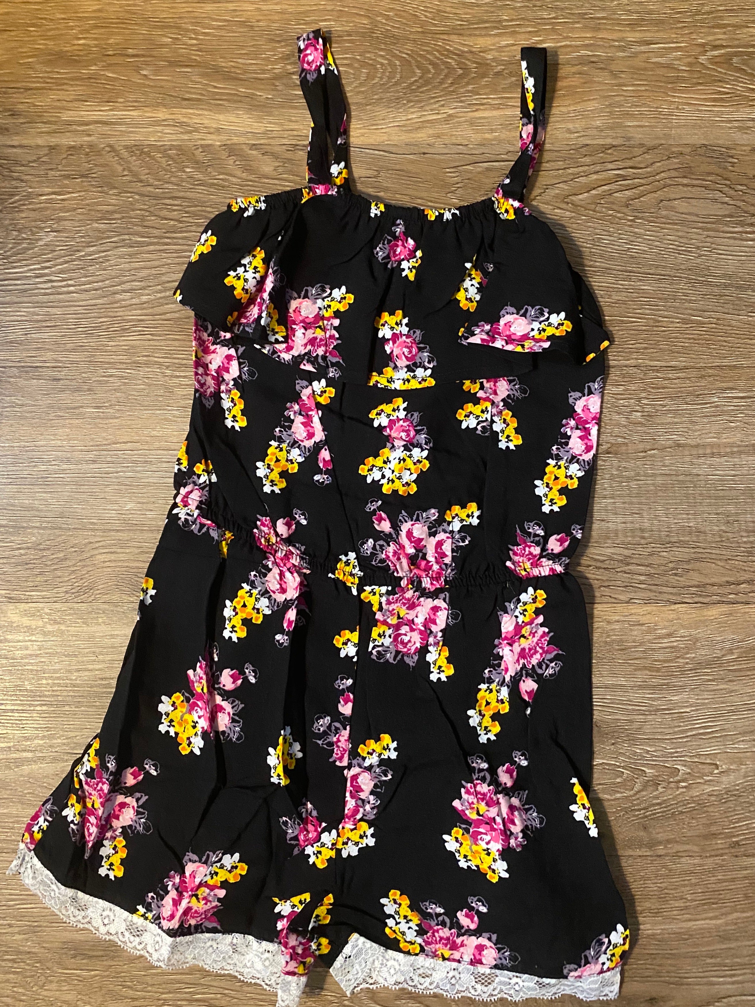 Black floral romper – Forever Young Children's Boutique